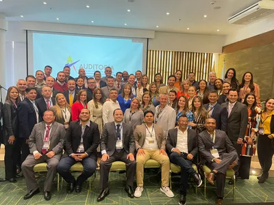 Contralor&iacute;as territoriales del pa&iacute;s firman pacto antisoborno