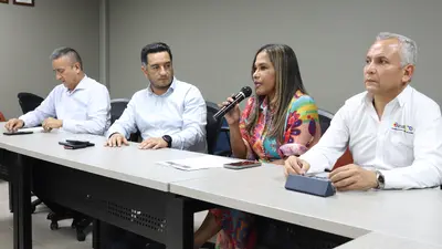 Secretario de Transparencia de Presidencia hizo especial reconocimiento a la CRM - Valle