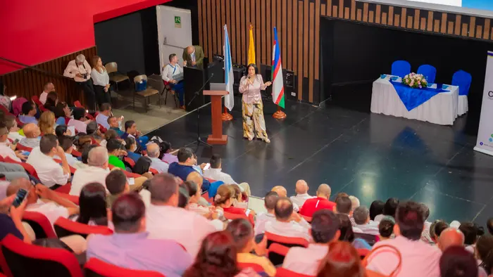 Desde Cali se fortalecen los nuevos contralores del pa&iacute;s bajo est&aacute;ndares internacionales