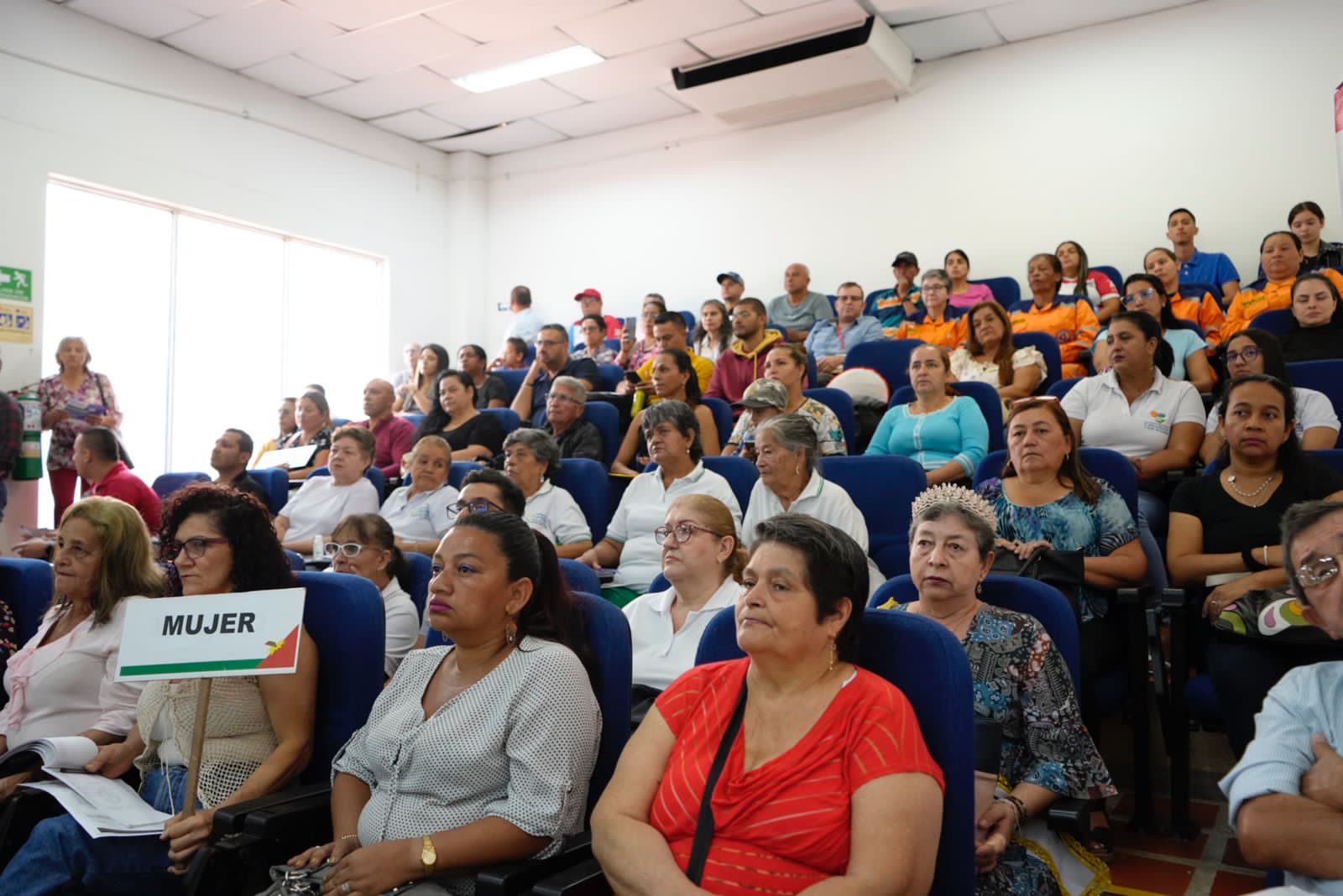 Foto1 Caicedonia Foto1 Caicedonia