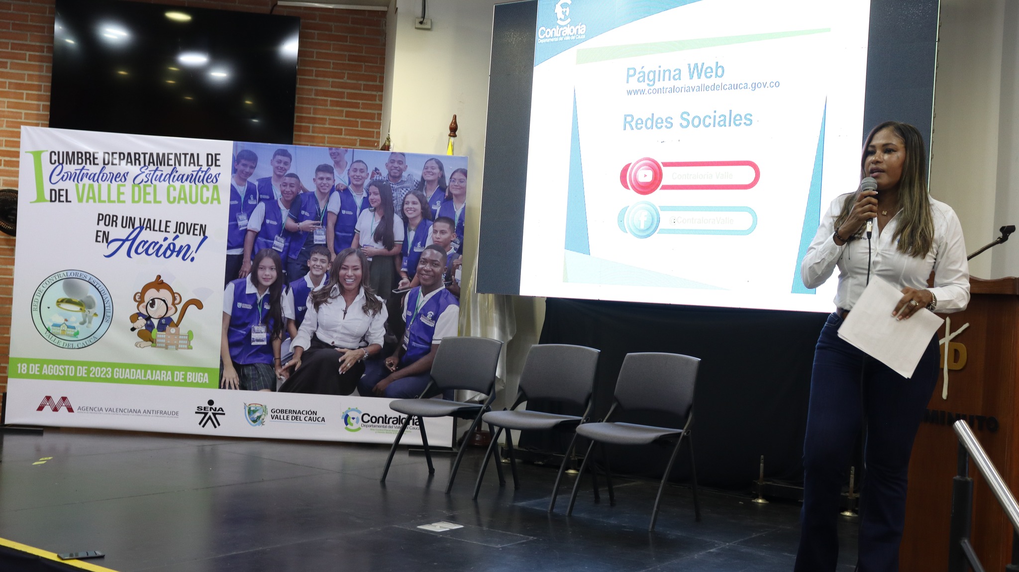 Foto 3 cumbre de contralores estudiantiles