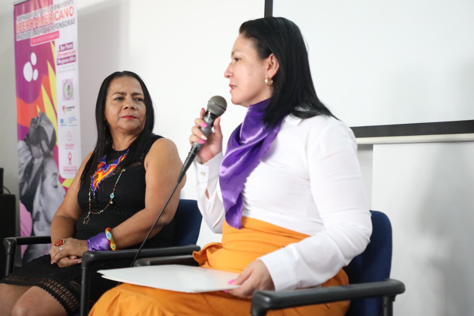 Mujeres cuidadoras de la vida y los recursos6