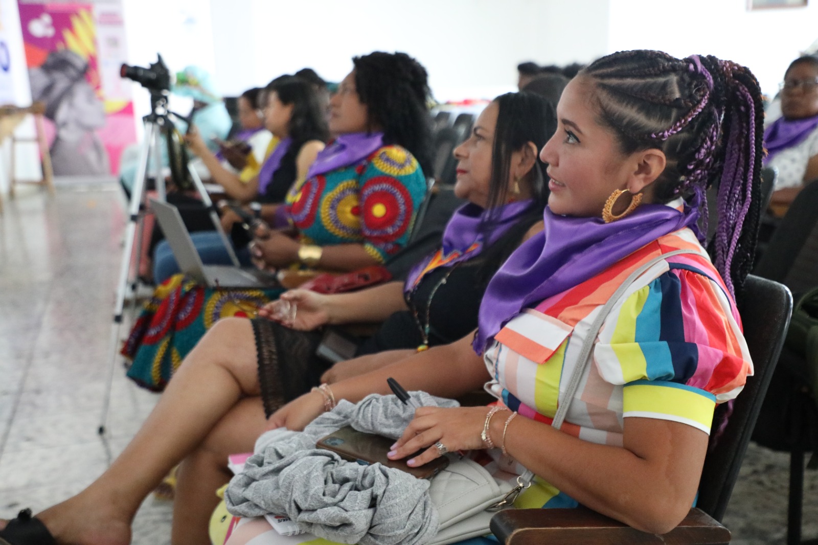 Mujeres cuidadoras de la vida y los recursos5 Mujeres cuidadoras de la vida y los recursos5